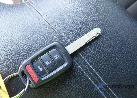 2017 Honda Accord Sport z USA, uszkodzony, nr VIN 1HGCR2F51HA192716